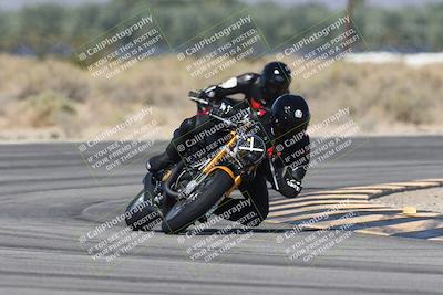 media/Oct-13-2025-Moto Forza (Mon) [[a66d839500]]/3-B Group/Session 3 (Turn 16)/